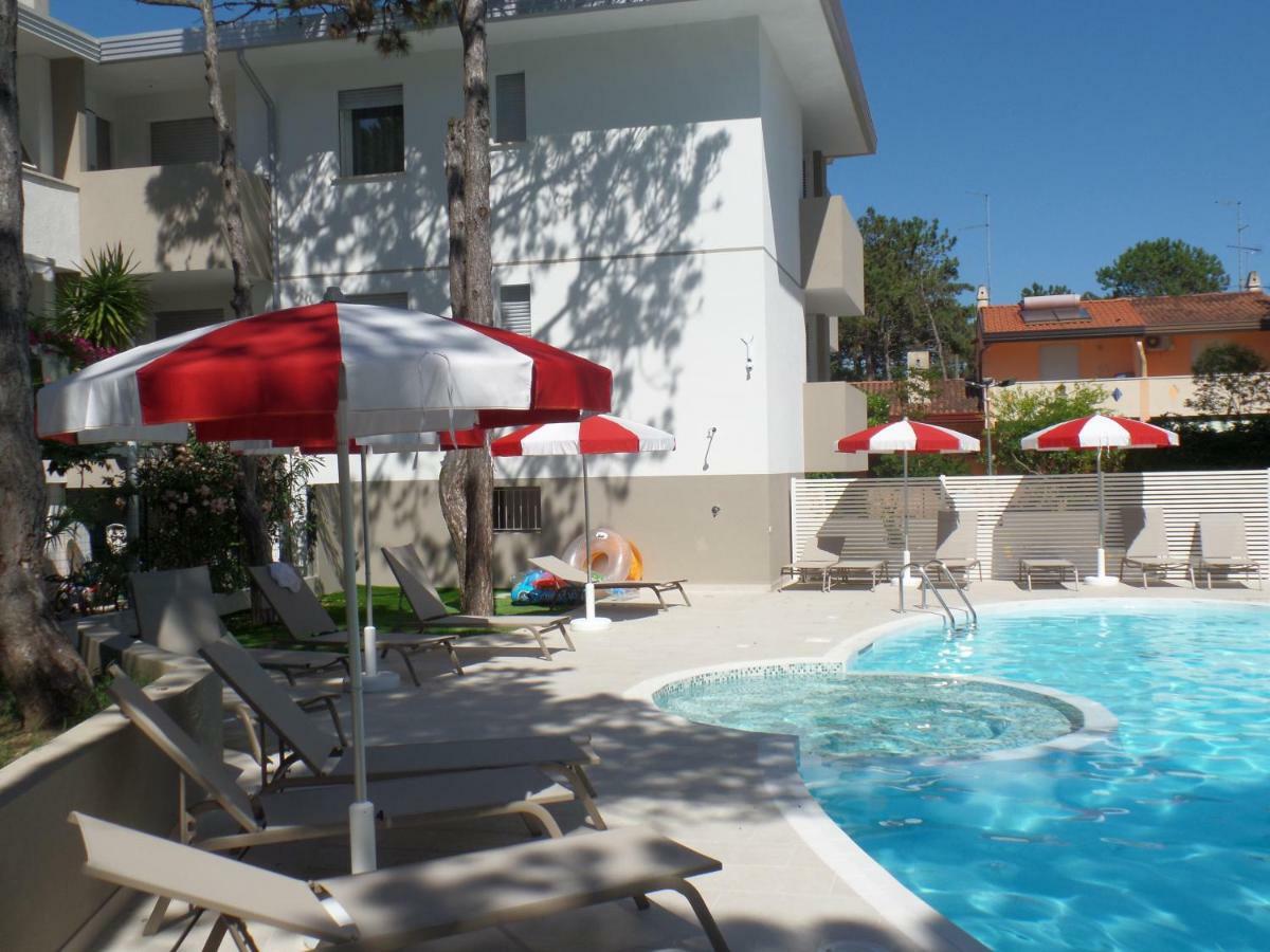 Residence Melograno Bibione Exterior foto