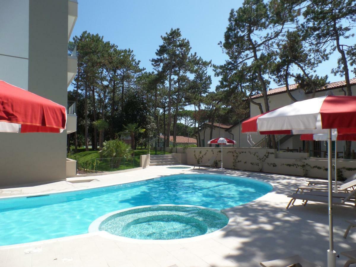 Residence Melograno Bibione Exterior foto
